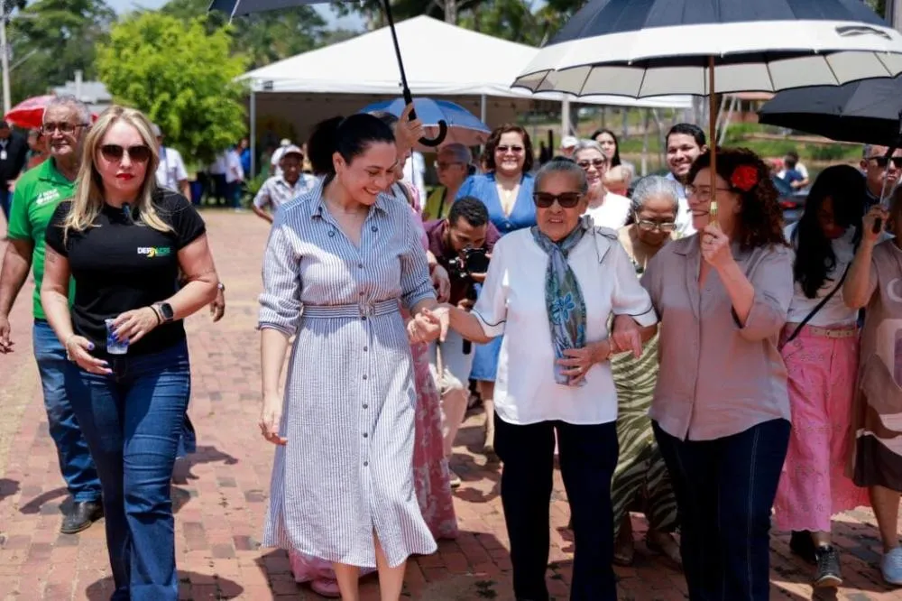 Governadora em exercício entrega revitalização histórica no Alto Santo e resgata símbolo religioso do Acre